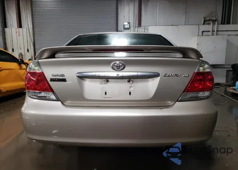 2005 Toyota Camry Le из США, поврежденный, VIN JTDBE30K453035059